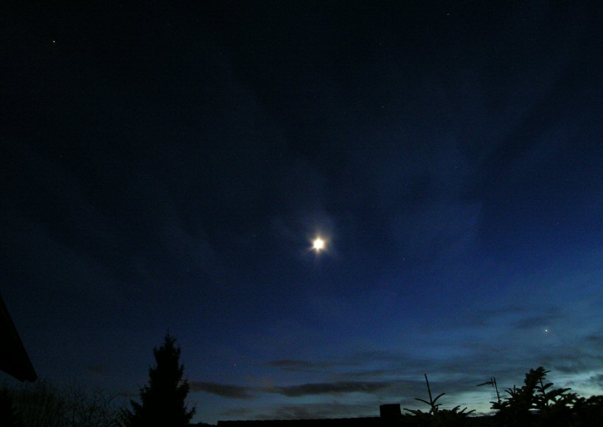 Mars-Mond-Venus 8s.jpg - 52336 Bytes